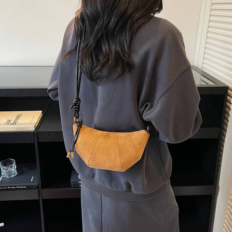 Retro Patchwork Leather Women s Shoulder Bag Crossbody Bag Frosted Suede Solid Color Horn Bag Niche Fashion Designer Bag Personalized Simple