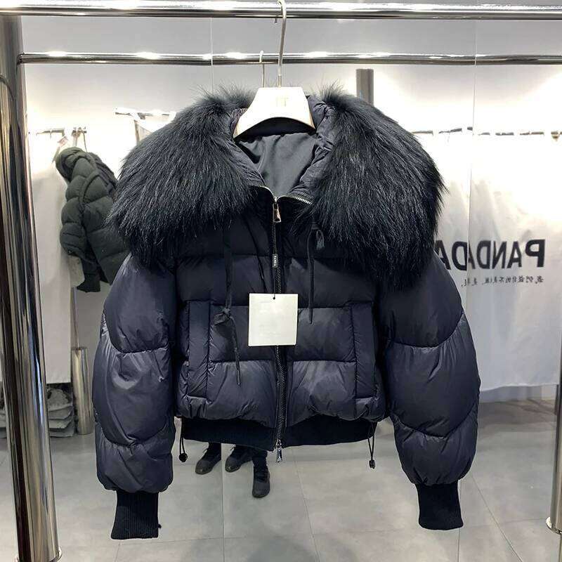 Lagabogy 2025 Winter Puffer Jacket Women Thick Warm Short Parkas Real Natural Raccoon Fur Female Loose 90% White Duck Down Coat