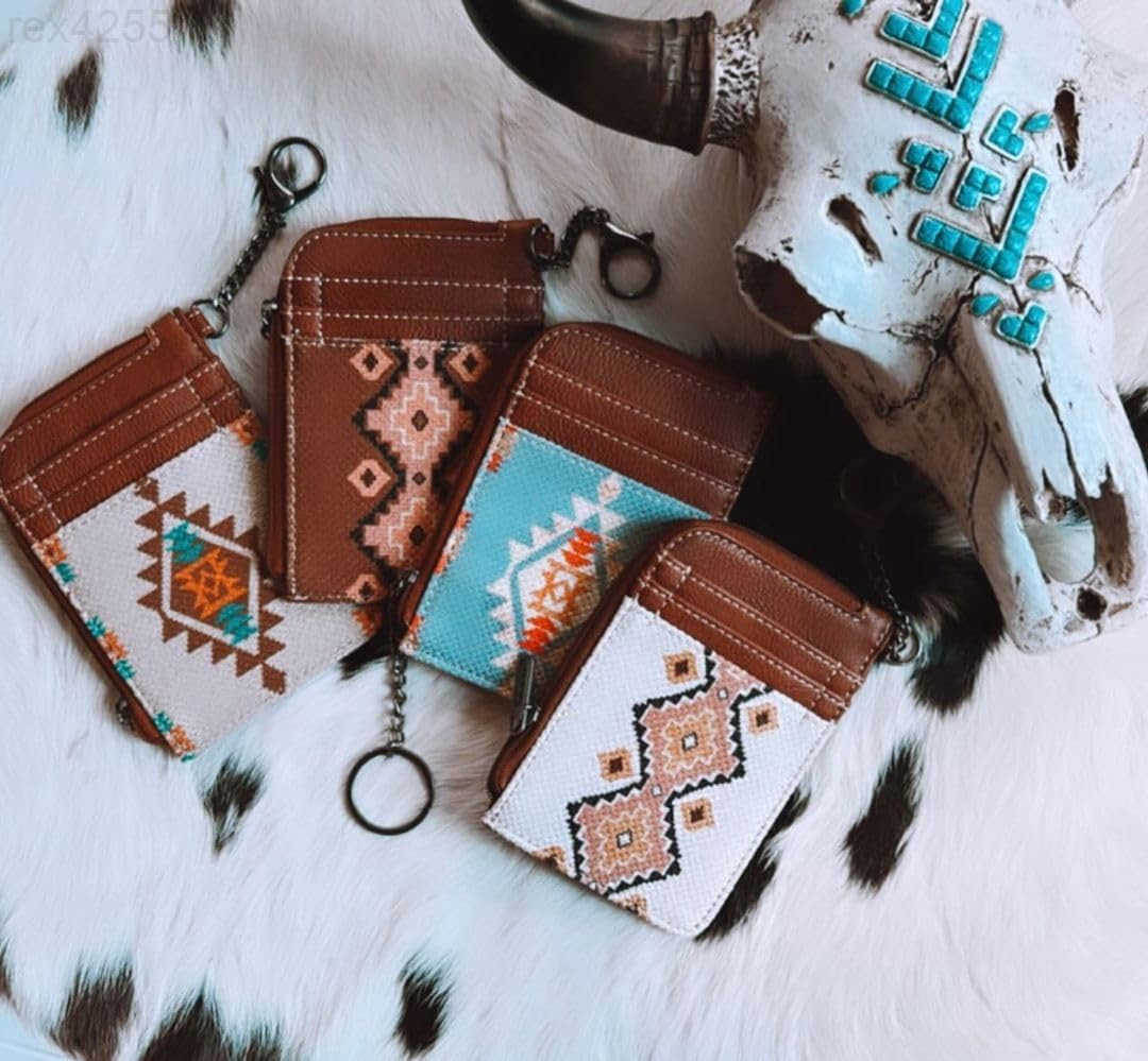 West Wrangler Card Wallet for Women Boho Aztec Credit Card Holder with Zipper PocketW250911