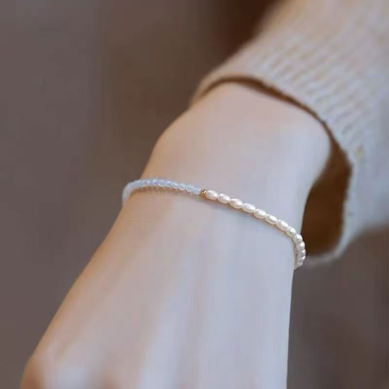 yeyipearl Pearl and Crystal Bead Bracelet for Women, Dainty Gold Plated Minimalist Jewelry, Adjustable Hypoallergenic Elegant Gift for Daily Wear