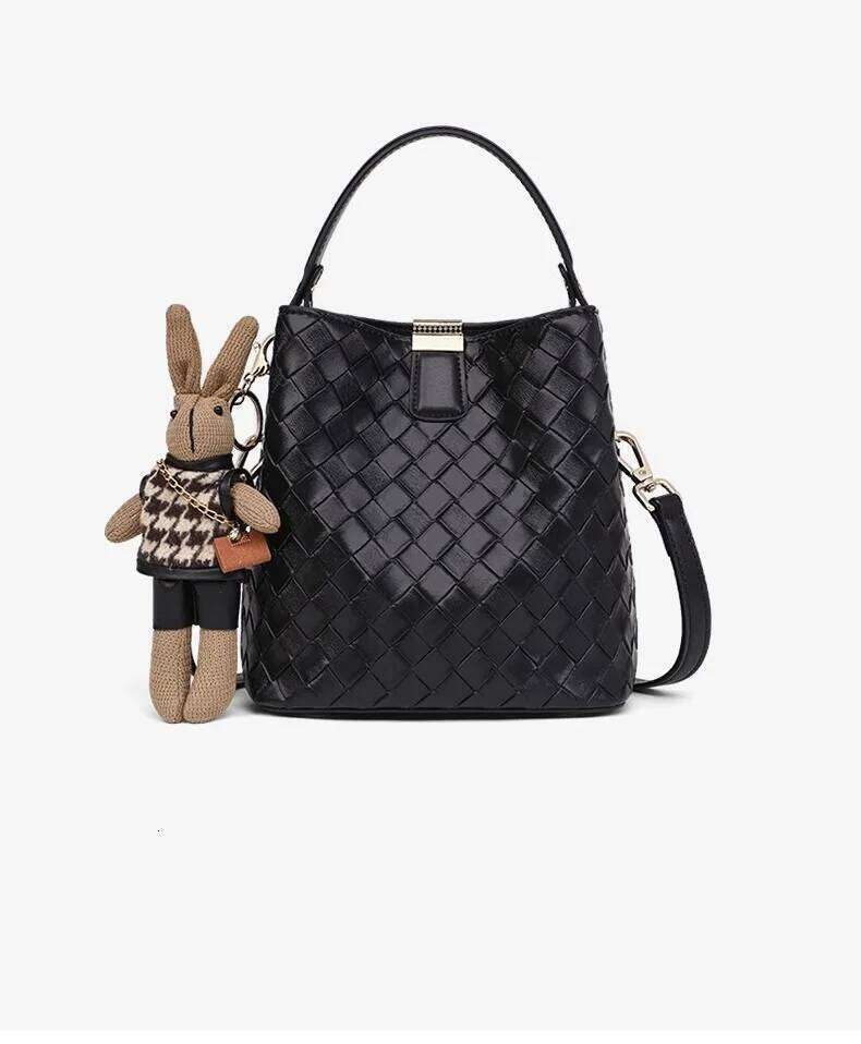 Faionable Buet Women S Crossbody Handbag Woven Design Single Oulder Versatile Handheld Bag Korean Sle Leisure