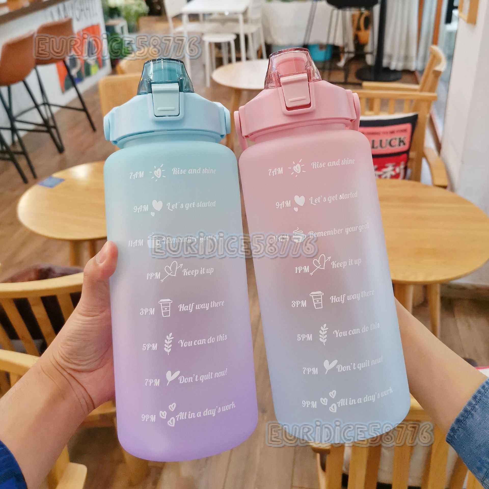 Large Capacity Water Cup Outdoor Sports 2000ml Portable Travel Gradient Frosted Water Bottle Bouncing Straw Cup H250911