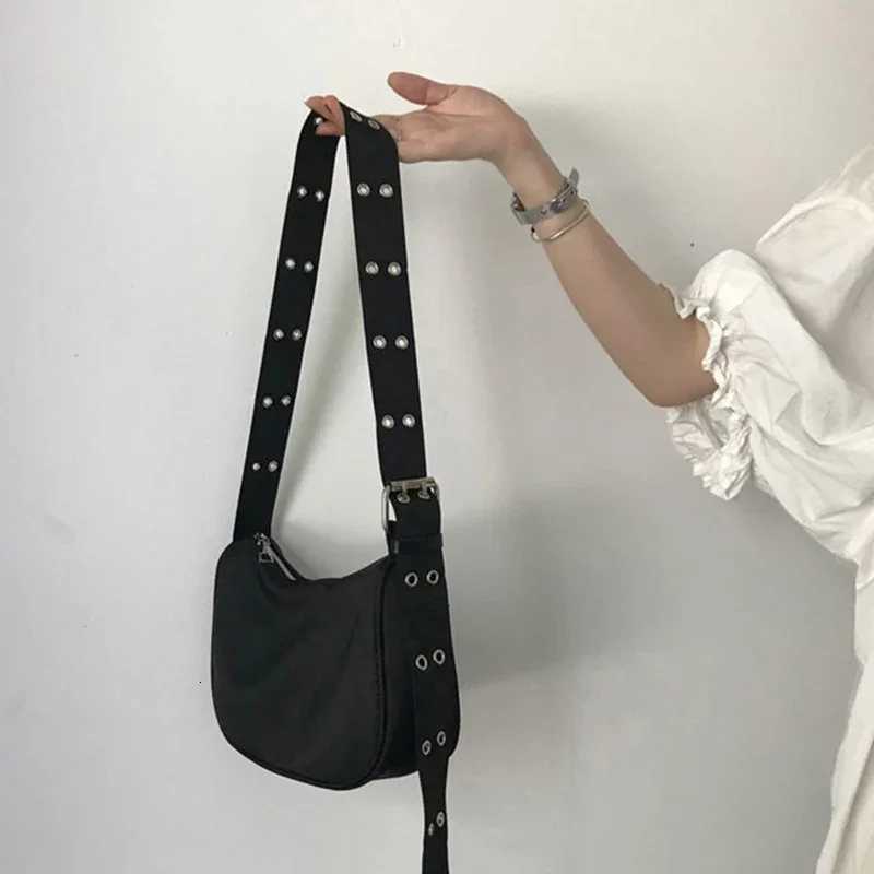 Casual Shoulder Bags For Women Black Waterproof Nylon Crossbody Bag Cool Girls Underarm Handbag Purse W250911