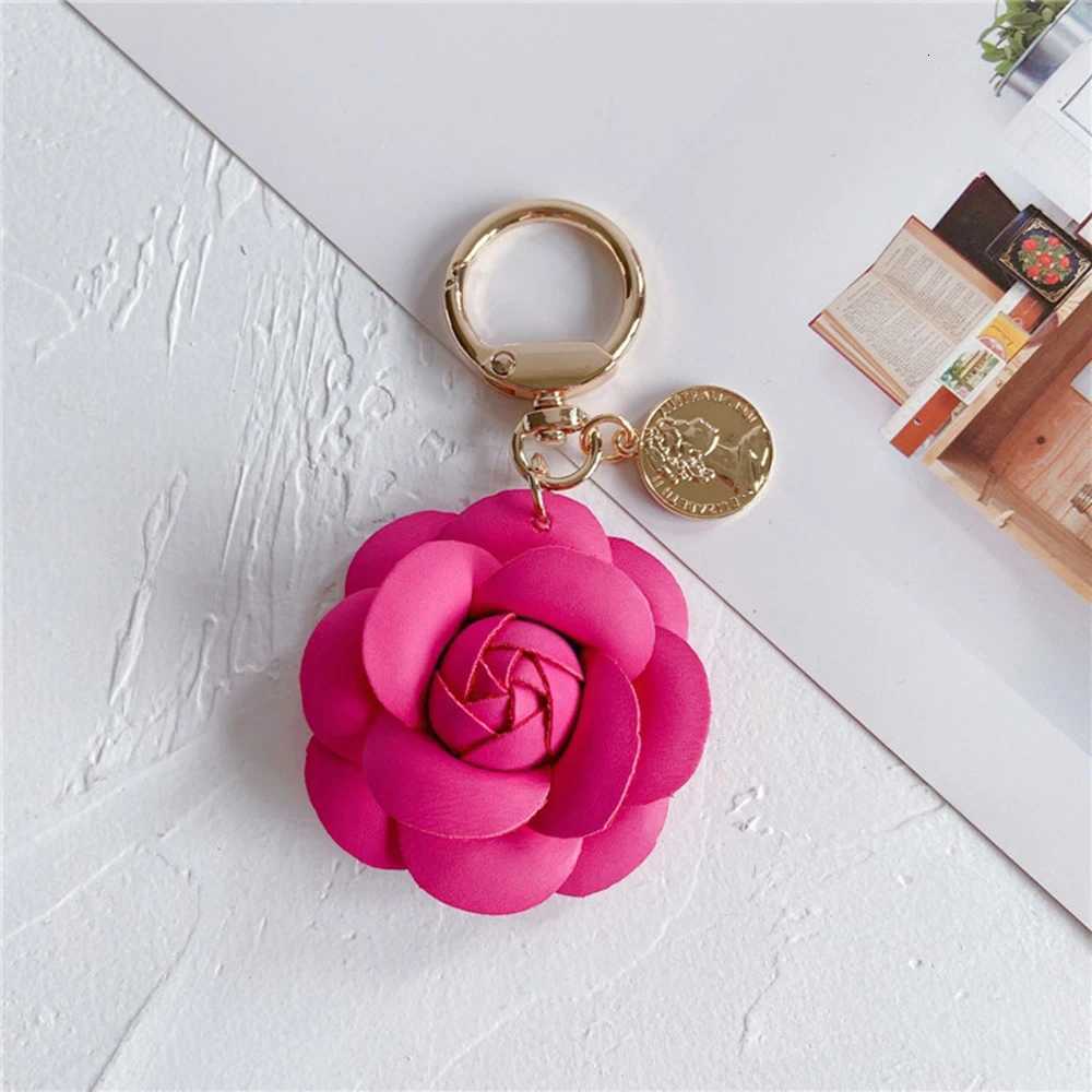 Stylish Leather Camellia Bag Keychain Cute Flower Car Pendant Personality Key Chain For Girl Halloween Gift 1 S250911 SWS