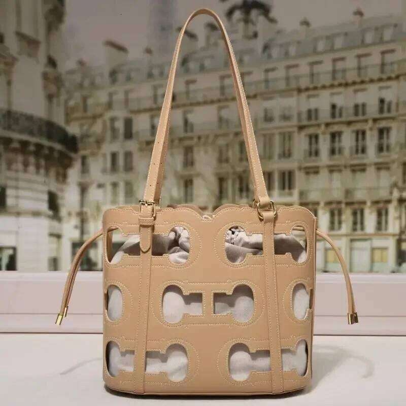 Shoulder High-End Brand Fashion Hollow Design Large Capacity Simple Solid Color Women's Crossbody Bag