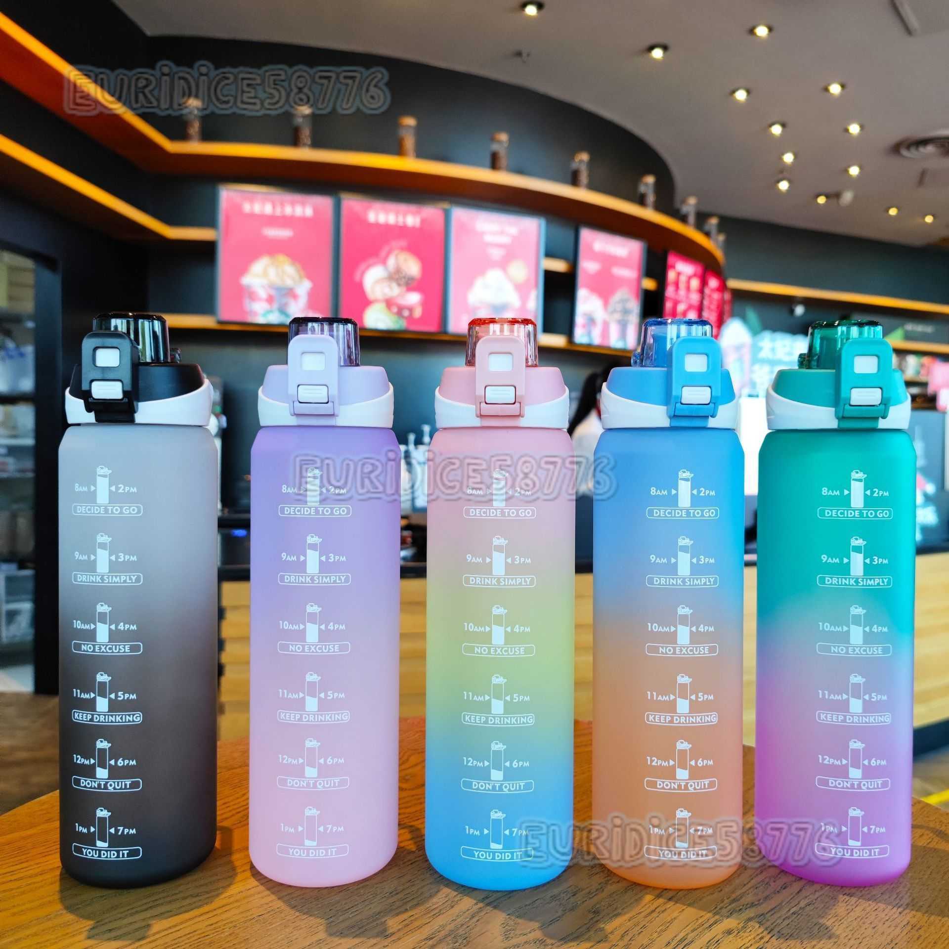 Summer Gradient Color Plastic Water Bottle Frosted Sports Water Bottle Portable Handle Popup Lid with Tea Infuser Handy Cup H250911