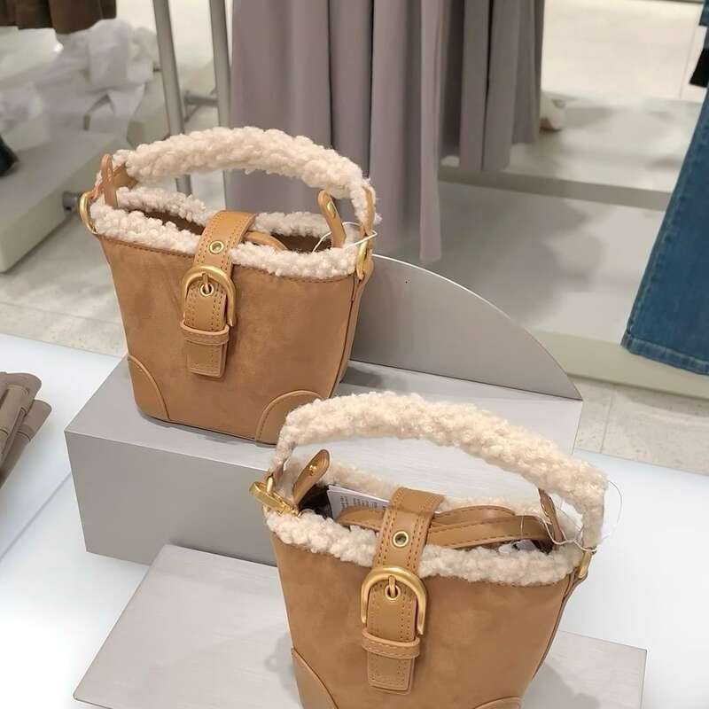 Design Retro Autumn And Winter New Casual All-In-One Fashion Women's Shoulder Bag