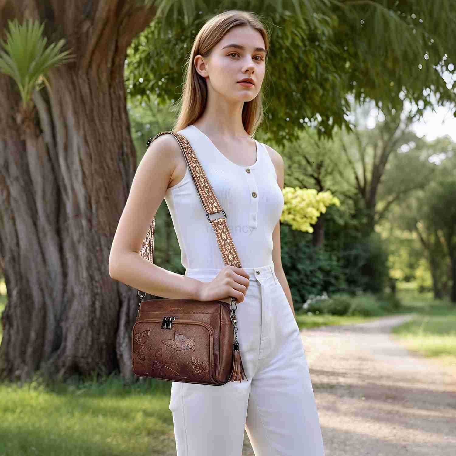 Leather Crossbody Bags for Women Butterfly Crossbody Purses Lightweight Womens Shoulder Handbag with TasselW250911
