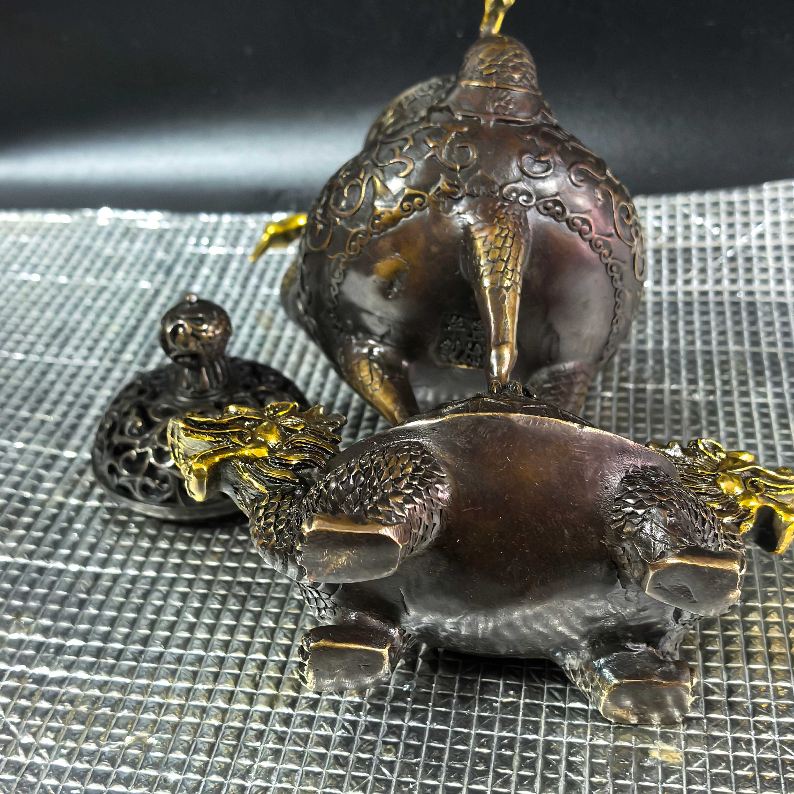 Antique bronze turtle and crane longevity incense burner sandalwood burner ornaments high-end turtle and crane longevity birthday home office collecti