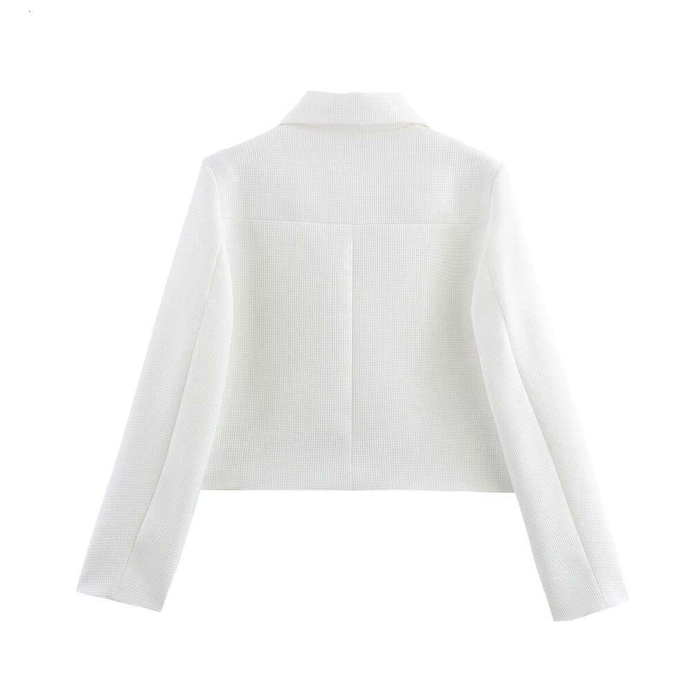 DHEssentials 2025 Fashion Small Chanel Style White Coat for Women 924091