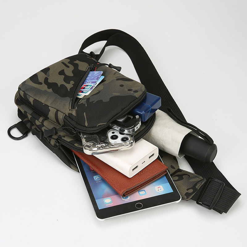 Multifunctional USB Luxury Designer Bag Bag Charging Fashion Chest Bag Trendy Casual Men Free Shipping Crossbody Bag Large Capacity Outdoor Commuting 