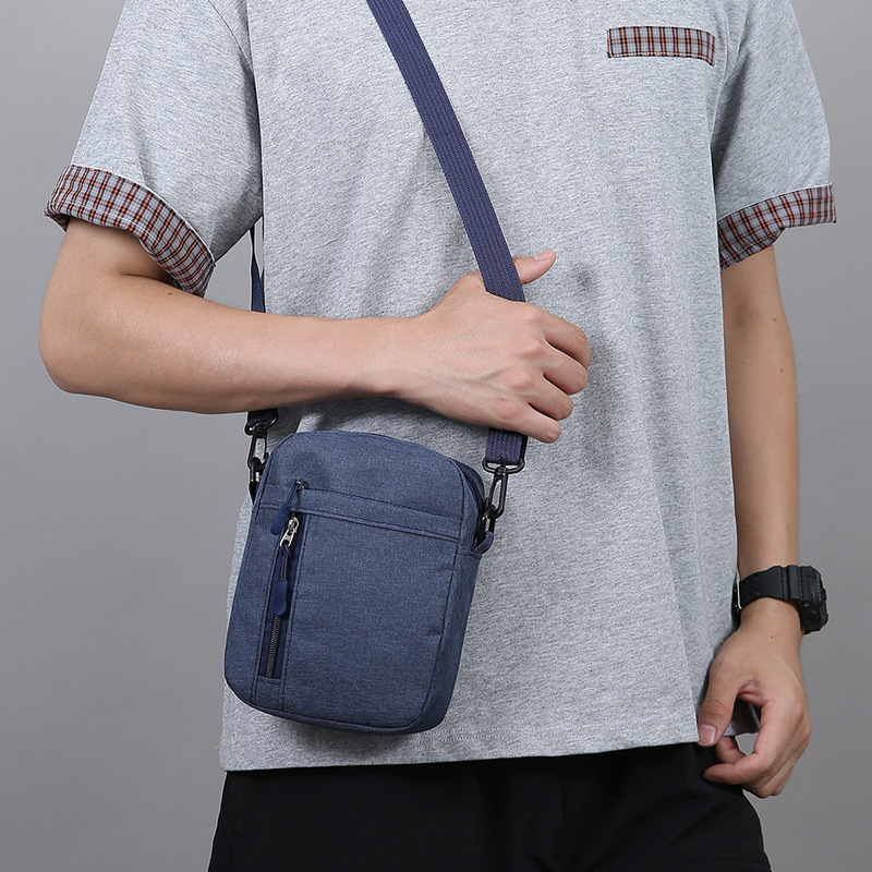 Men S Casual Shoulder Bag Fashion Water Resistant Nylon Crossbody Bag Free Shipping Lightweight Designer Bag Simple Luxury Bag Business Travel Phone B