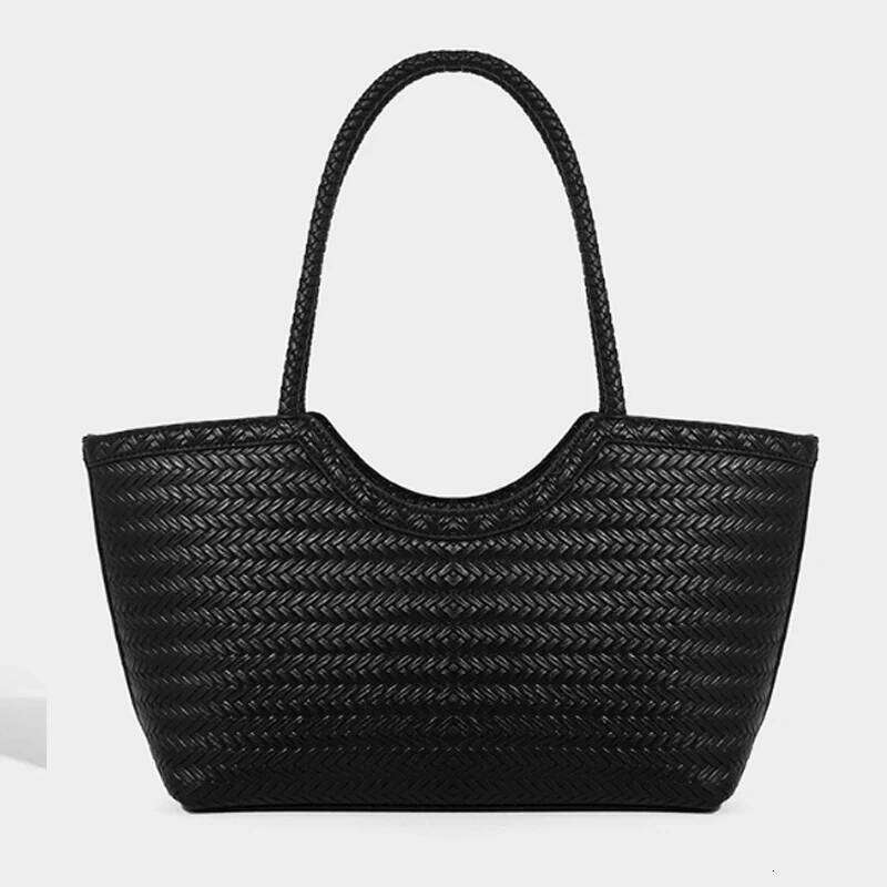 Large Capacity Commuter Woven Women's Handbag 2025 New High Quality Basket Shoulder Fashion Versatile Tote Bag