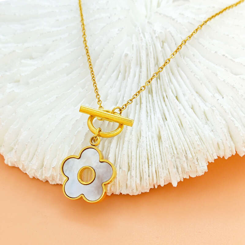 Titanium Steel Korean Style Light OT Buckle Shell Flower Necklace for Women, Unique Fashion Versatile Clavicle Chain