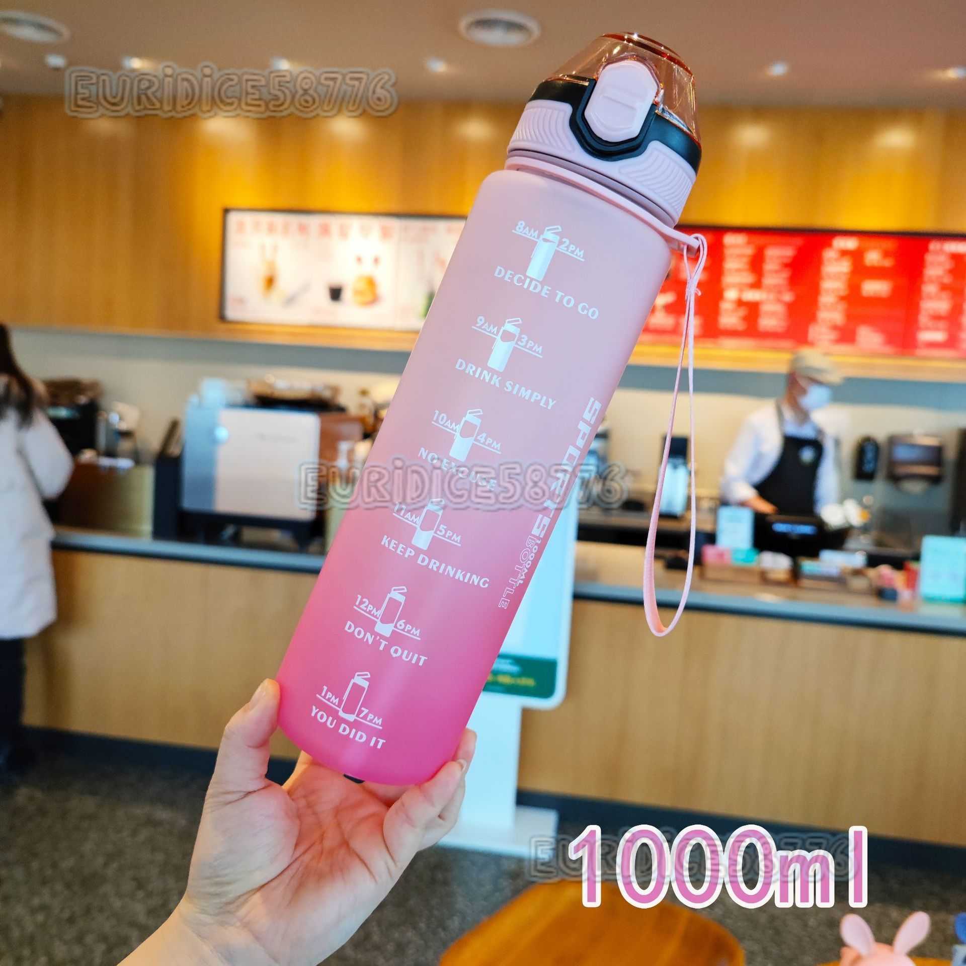 Large Capacity New Plastic Water Bottle Frosted Gradient Color Water Cup Portable Rope Duckbill Straw Sports Cup H250911