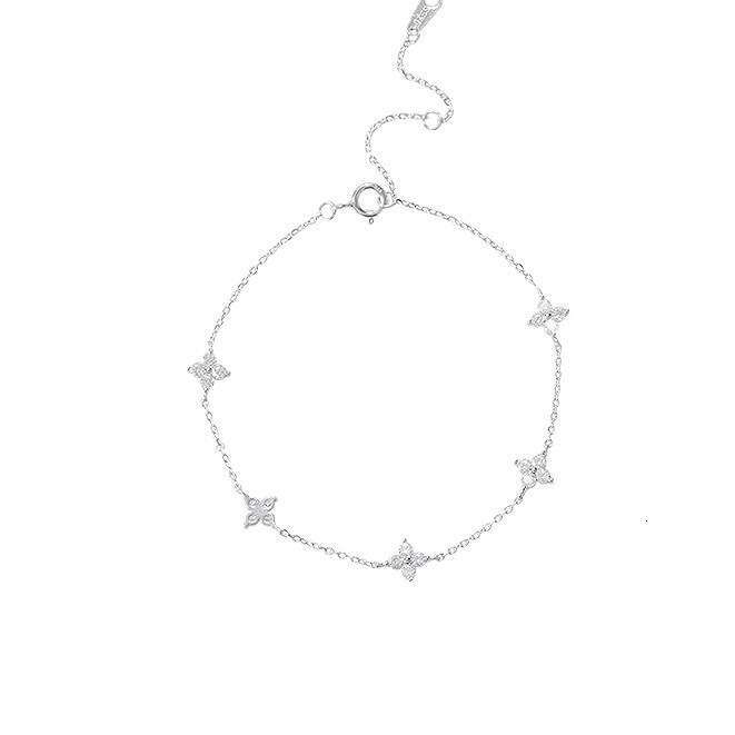 Lucky Four-Leaf Clover Bracelet for Women, Light , Niche Design, High-End Feel, New Fashionable Versatile Simple Personality Jewelry