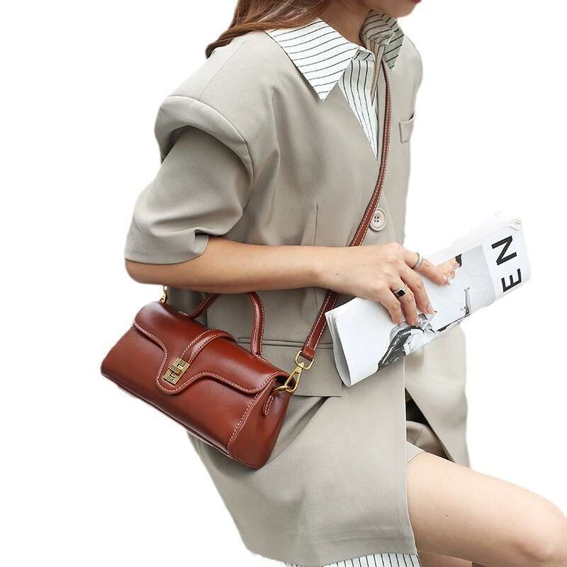 Genuine Leather for Women New Niche High-end Sense Women's Light Luxury Cambridge Handbag Crossbody Small Bag