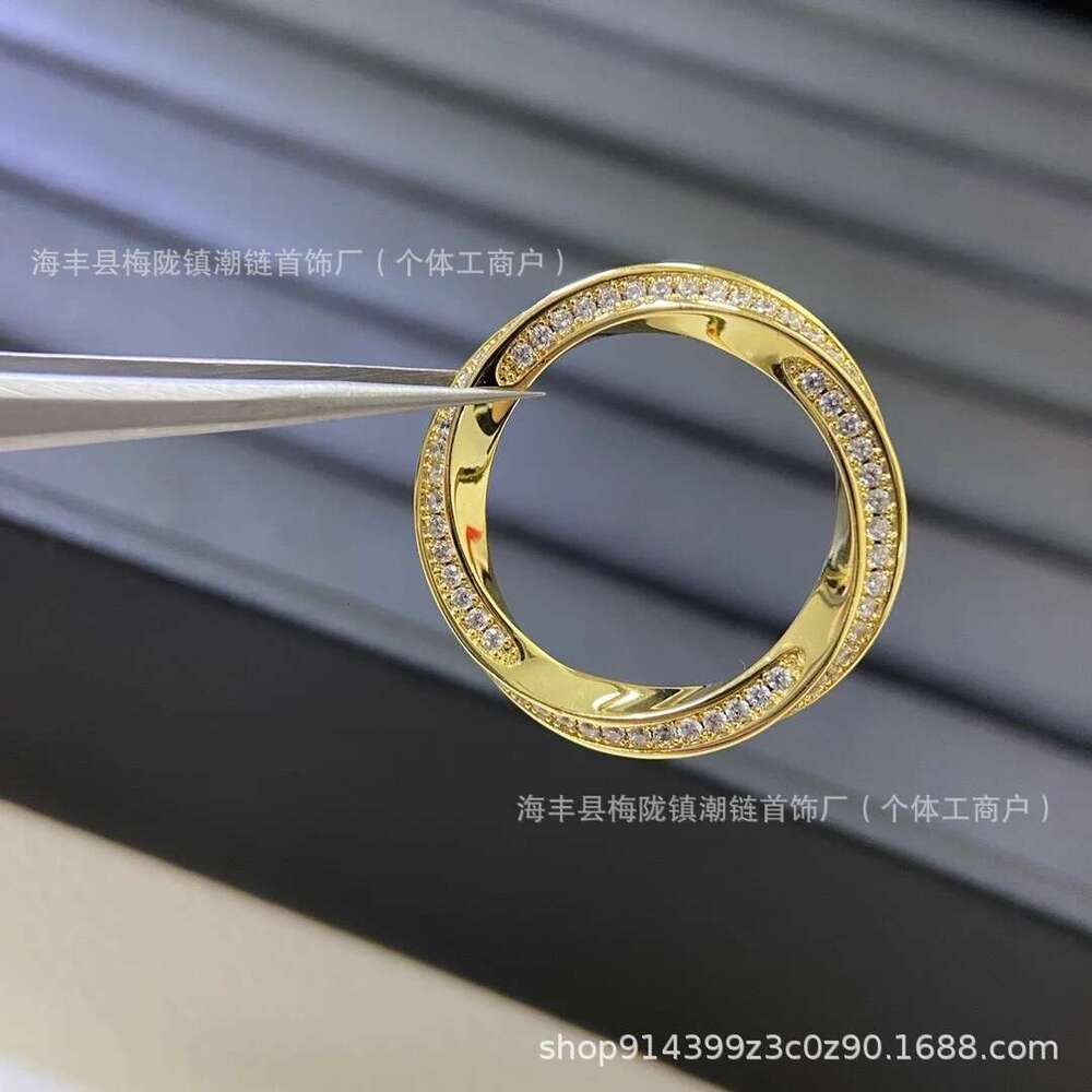 High Version Twisted Dense Inlaid Fashion Fragmented Diamond for Women High-end Index Finger Ring Daily Jewelry
