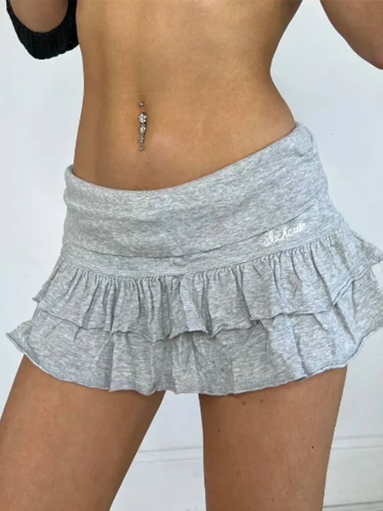 Mooyufo Sweet Solid Pleated Super Mini Skirt Preppy Atyle Sexy Slim Low-Waisted Skirts Women 2024 Summer Fashion Streetwear Lady dongdumaoyi