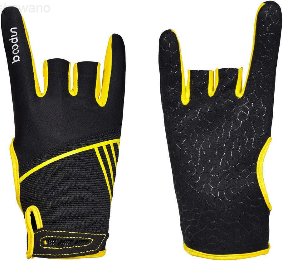 Professional AntiSkid Bowling Gloves Comfortable Bowling Accessories SemiFinger Instruments Sports Gloves Mittens for BowlingW250911