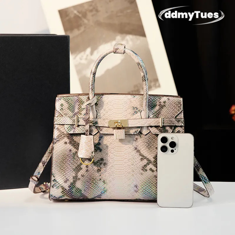 F designer free shipping High quality casual Serpentine lady bag fashion versatile high-capacity classic vintage handbag for woman TUES