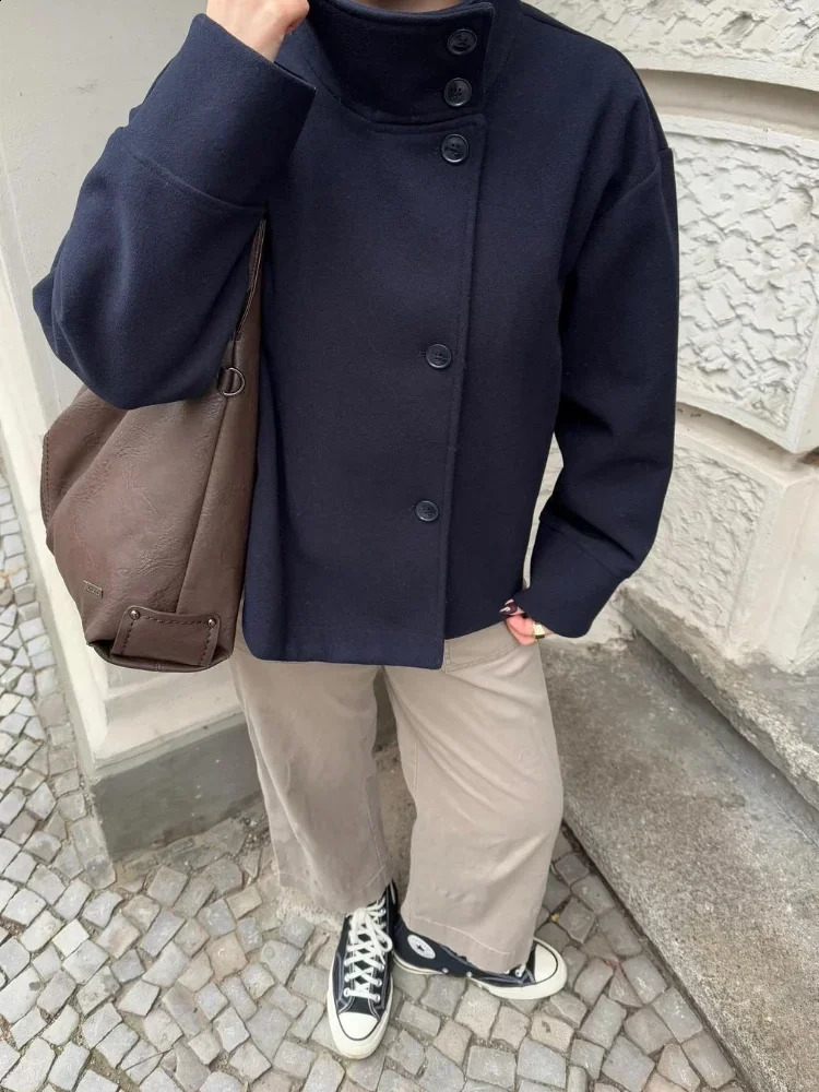 Solid Woolen Blend Casual Coat Women Stand Collar Long Sleeve Single Breasted Fashion Jacket Autumn Lady High Street Outwear 250911