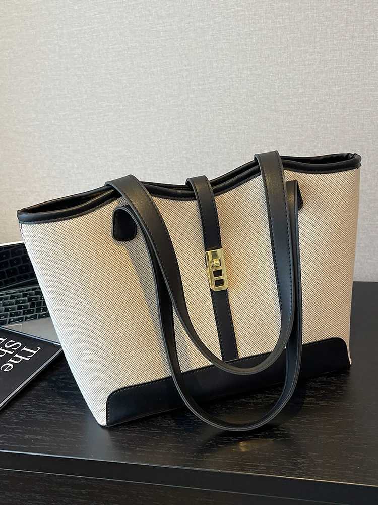 Trendy Large Capaci Canvas Tote Bag 2025 New Sle Commuter Bag Versatile Student Class Single oulder Tote Bag Z250911