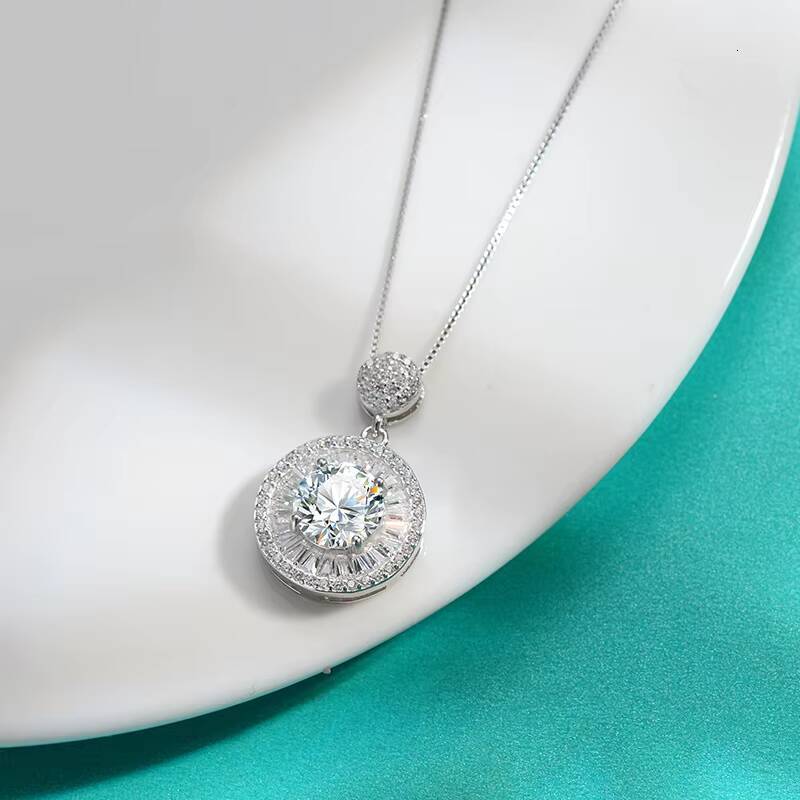 S925 Sterling Silver 2 moissanite Moissanite Diamond Necklace Versatile HighEnd round Pendant Daily Wear Gift for Girlfriend