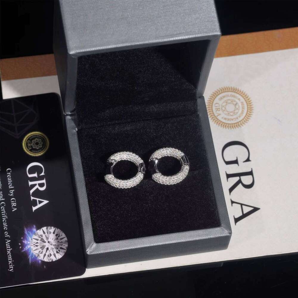 Passed Dia Test GRA Certificated Sterling Sier Iced Out Moissanite Shinning Sparkling Hoop Earrings for Women