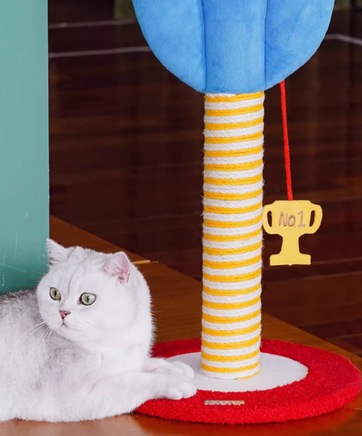 Self-Entertainment Feline Scratcher: Long-lasting, Flake-Free Pet Furniture