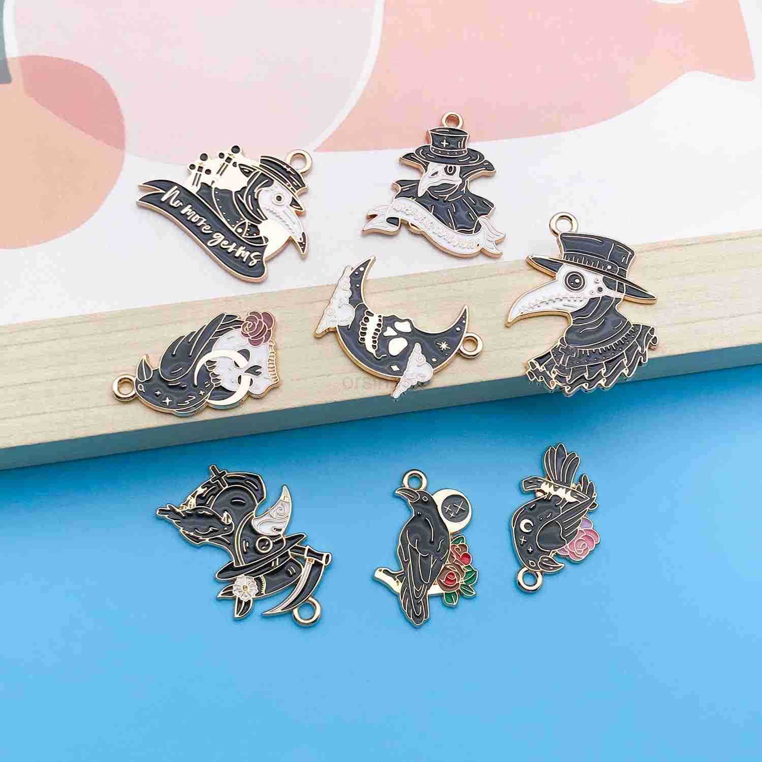 24Pcs Alloy Drip Oil Halloween Crow Series Pendant Jewelry Making DIY Keychain Earrings Pendant Various Design Charms for Jewelry Making s NecklaW2509