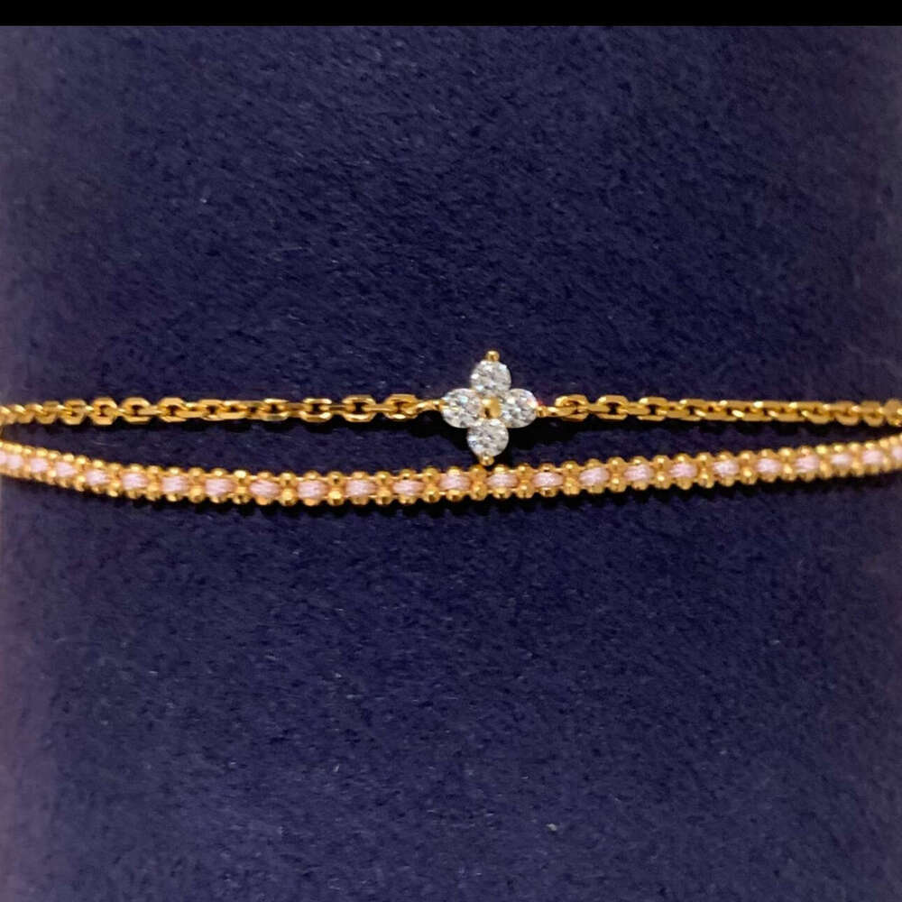 French Minimalist Double Layer Four-Leaf Flower Woven Bracelet for Women Vintage Simple Versatile Hand Rope Niche Design Jewelry