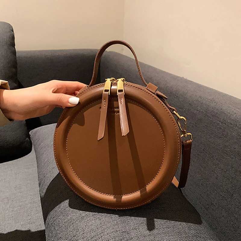 Solid Color PU Leather Shoulder Bag Crossbody Bag For Women Round Small Handbag Fashion Designer Bags Female Zipper Purses Z250911