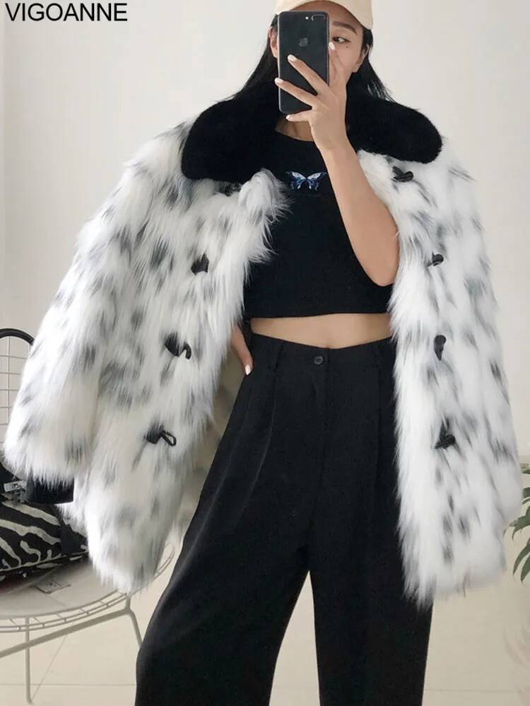 VigoAnne 2025 Women Winter Casual Faux Coat Female Short Plush Jacket Lady Long Sleeve Thick Fake Fur Warm Fluffy Outwear