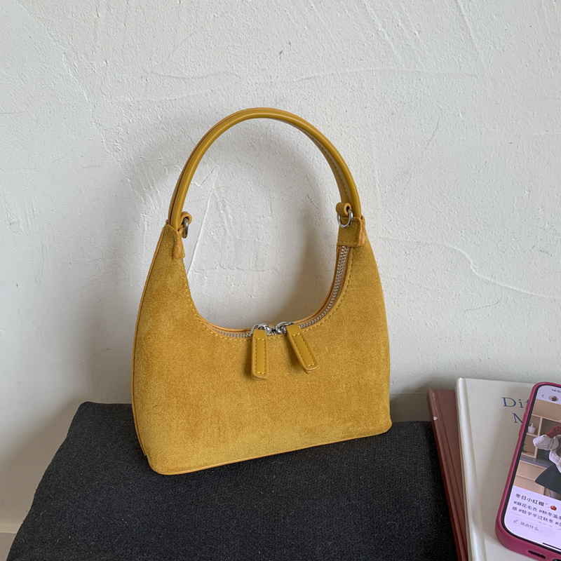Fashionable shoulder bag with simple design, daily multifunctional durability, small square shape, high-end elegance, classic bag, luxurious party sho