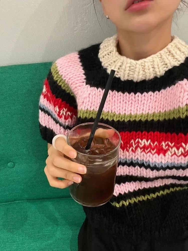 Multicolor Striped Handmade Jumper Sweet Rainbow Wool Blended Color Block Knit Tee Short Sweater AutumnWinter Woman Knitwear 250911