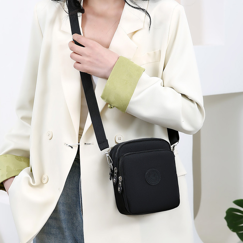 Women S Shoulder Crossbody Bag Luxury Free Shipping Bag Large Capacity Multi Layer Commuting Designer Bag Bag Outdoor Casual Fashion Water Resistant P