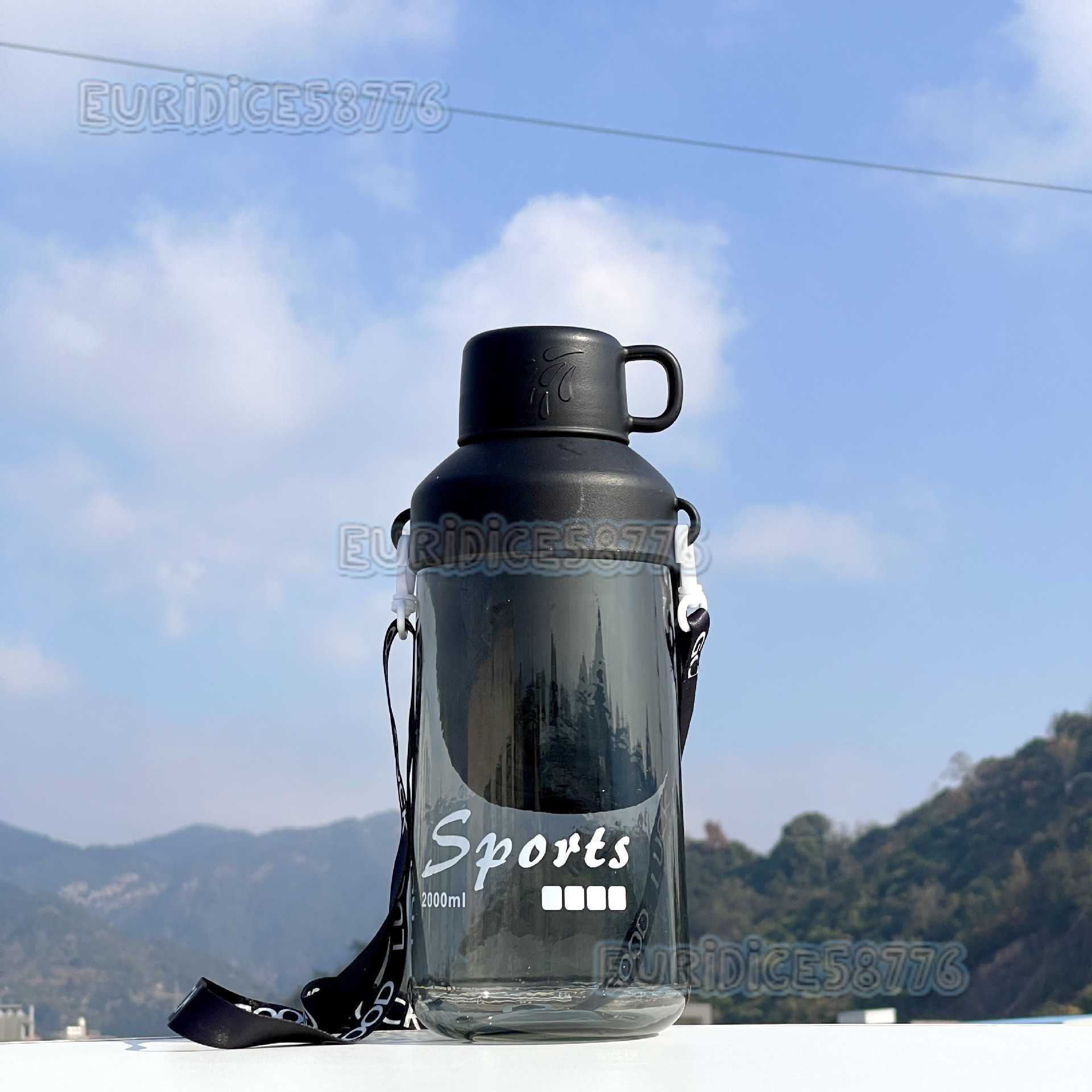 2025 New Large Capacity High Appearance Men and Women Portable Water Bottle Outdoor Sports Fitness Big Plastic Water Cup H250911