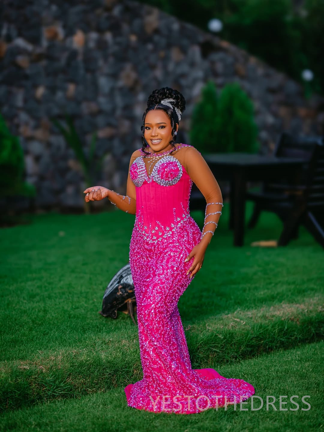 2025 Mermaid Plus Size Fuchsia Prom Dresses For Black Women Evening Dresses Formal Gowns Long Sleeves Beaded Lace Birthday Dress Second Reception Gown