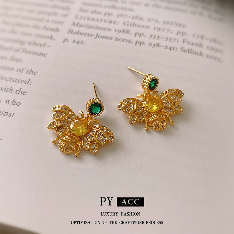 Luxury Brand Designer Jewelry Silver Needle Zircon Bee Earrings Vintage Light Luxury High-End Sense Of Temperament Personality Stud Earrings Medieval 
