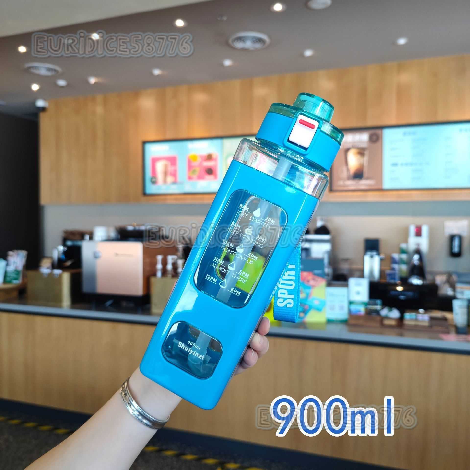 700ml Creative Plastic Water Bottle Portable with Strap Celebrity Square Sports Fitness Water Bottle Straw Cup H250911