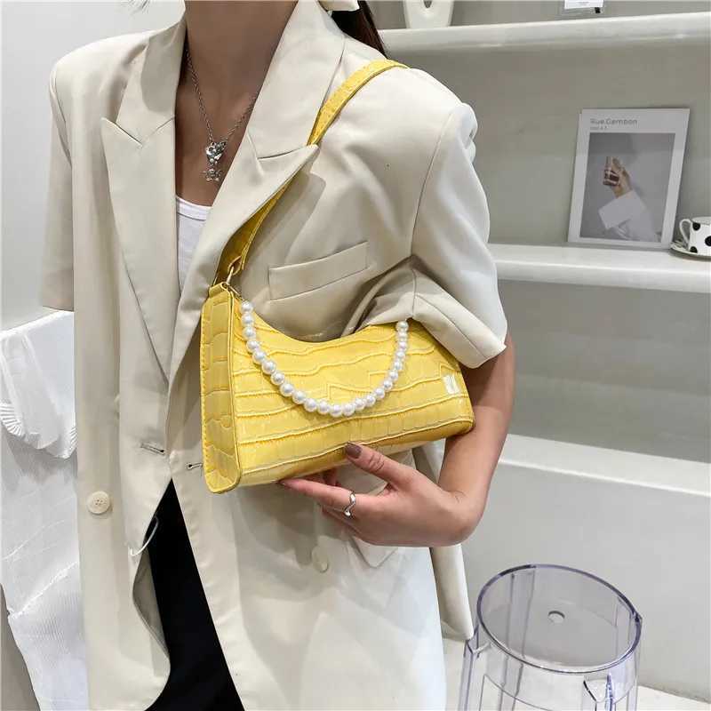 Armpit Bag Women Retro Handbag PU Leather Underarm Shoulder Bag Fashion Pearl Top Handle Bag Female Small Subaxillary Bag Clutch W250911