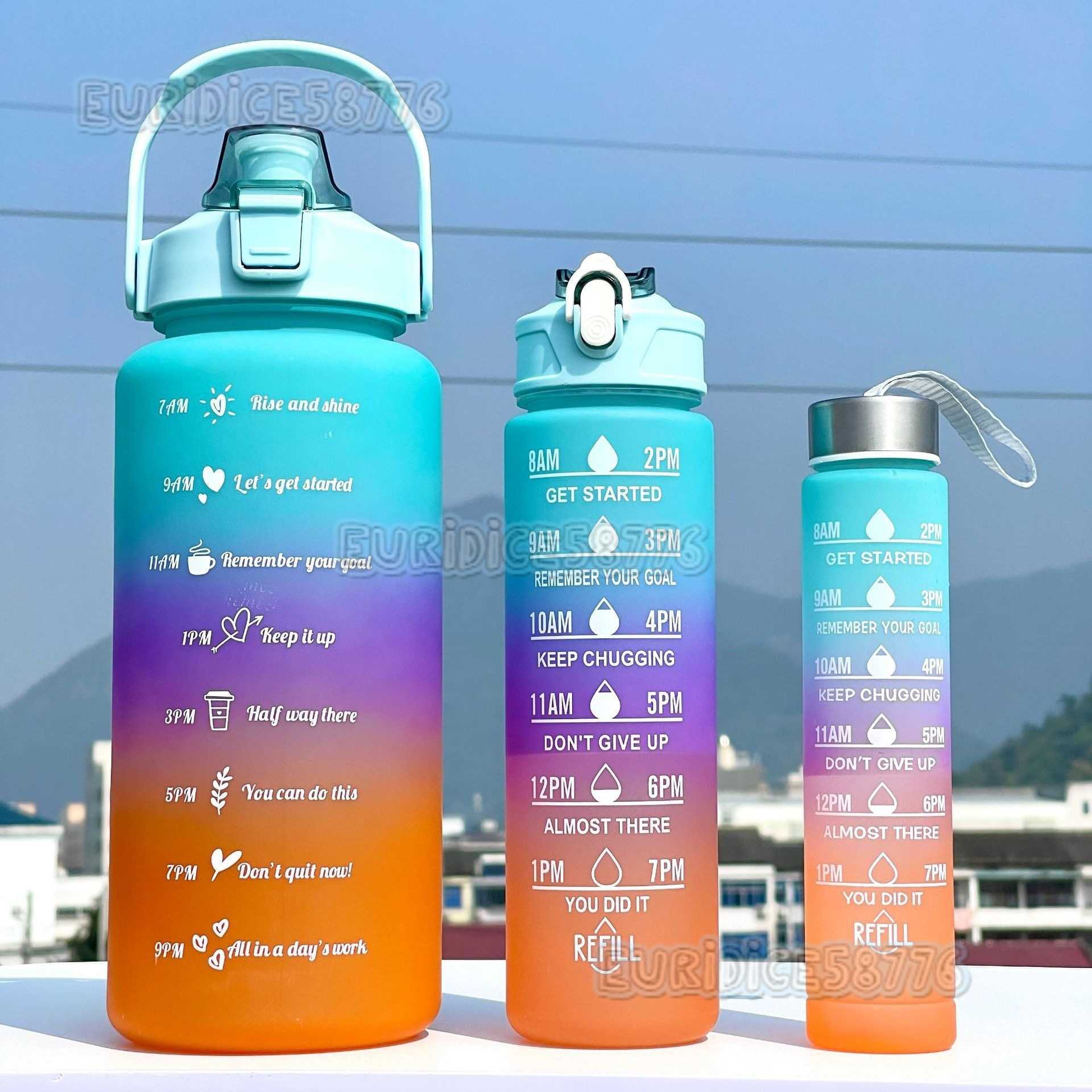 Three Sets of Cups Fashion Gradient Color Water Bottles with Handles Portable Plastic Cups Sports Water Bottles Outdoor Sports Water Bottles H250911