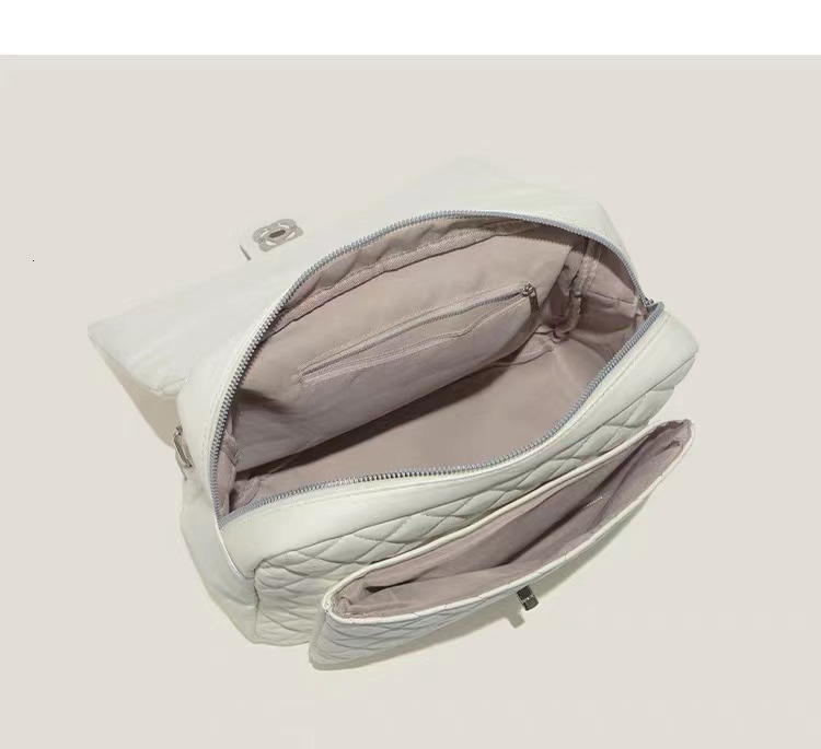 Free Shipping Designer Bag Niche Academy Style Camellia Backpack Luxury Bag For Women 2025 New Spring Fashion Versatile Quilted Backpack