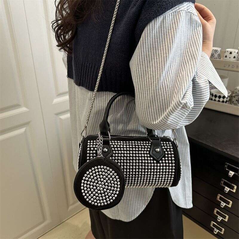 Niche Designer For Women 2025 New Trendy Versatile Casual Handbag With Shiny Dias Fashionable Shoulder Crossbody Bag