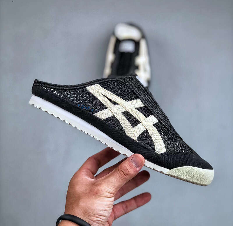 2025 Spring New Flat All-Season Unisex Casual Comfortable Breathable Slip-On Half-Slip Canvas Shoes
