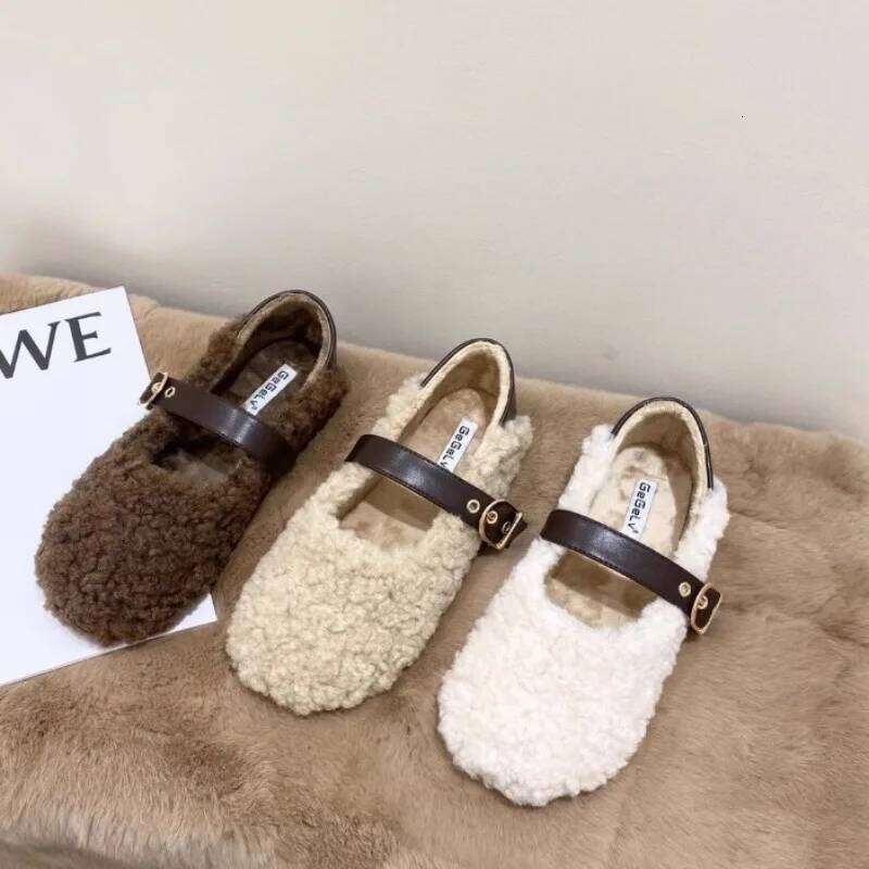 Designer Women Warm Fur Flats Vintage Fashion Shallow Belt Buckle Spring Autumn Ladies Comfort Loafers Shoes