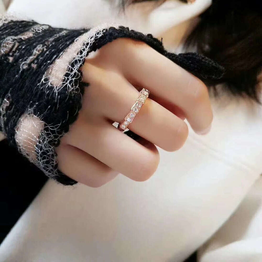 High Version Bone for Women Head Men's Valentine's Day Gift Couple Snake Shape High-end Sense Ring