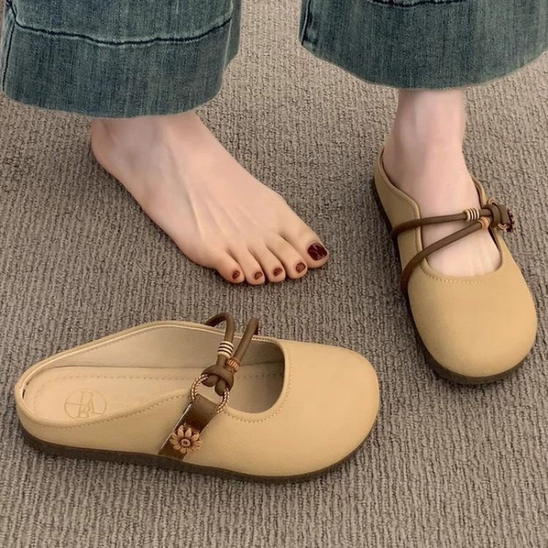 Women's Closed Half Slippers Autumn Household New Designer Women's Shoes Popular Flat Flat Lazy Half Slippers French Sandals for Outer Wear