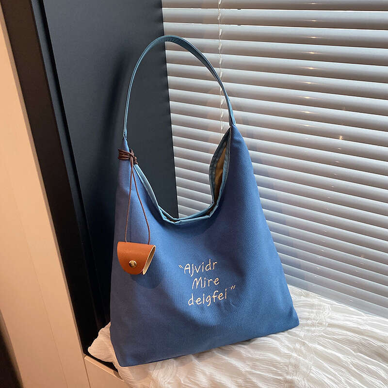 2025 Autumn Trend New Fashion Casual Single Designer Bags Shoulder Handbag Large Capacity Letter Underarm Tote Commuter Bag